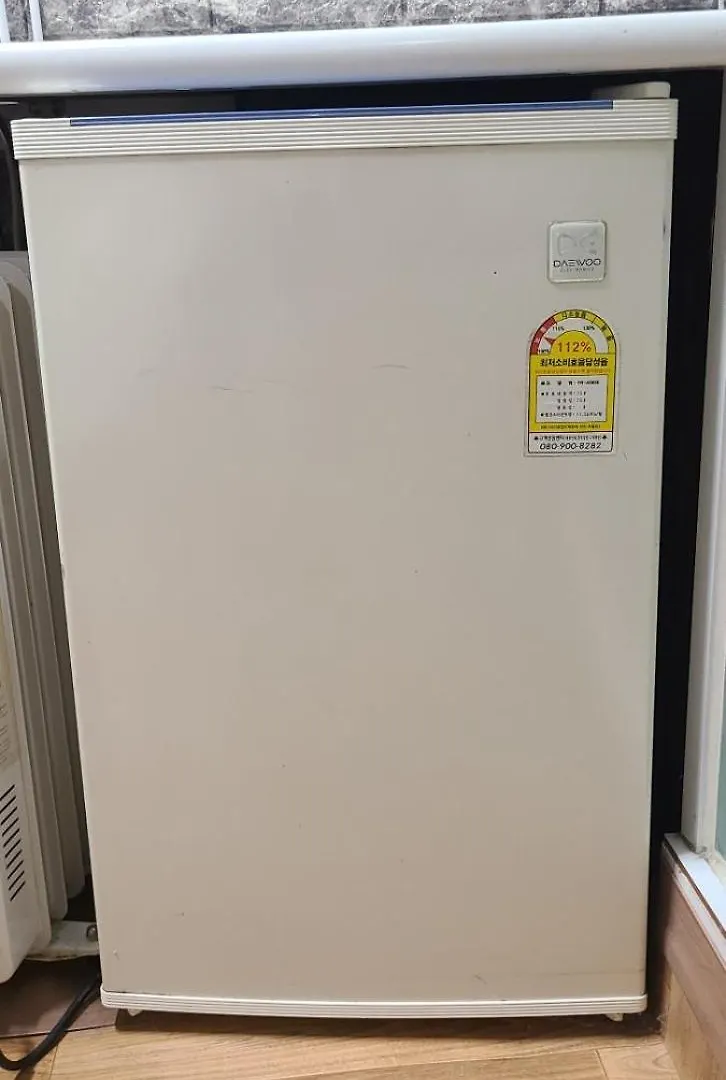 Male-Only Single Room In Seoul, Quiet, Convenient Access To Anywhere In Seoul, Great View, Good Value, Shared Kitchen, Randomly Assigned