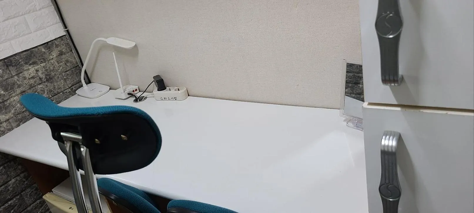Male-Only Single Room In Seoul, Quiet, Convenient Access To Anywhere In Seoul, Great View, Good Value, Shared Kitchen, Randomly Assigned Отель типа 